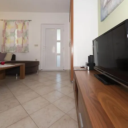 Apartments Max Apartment *